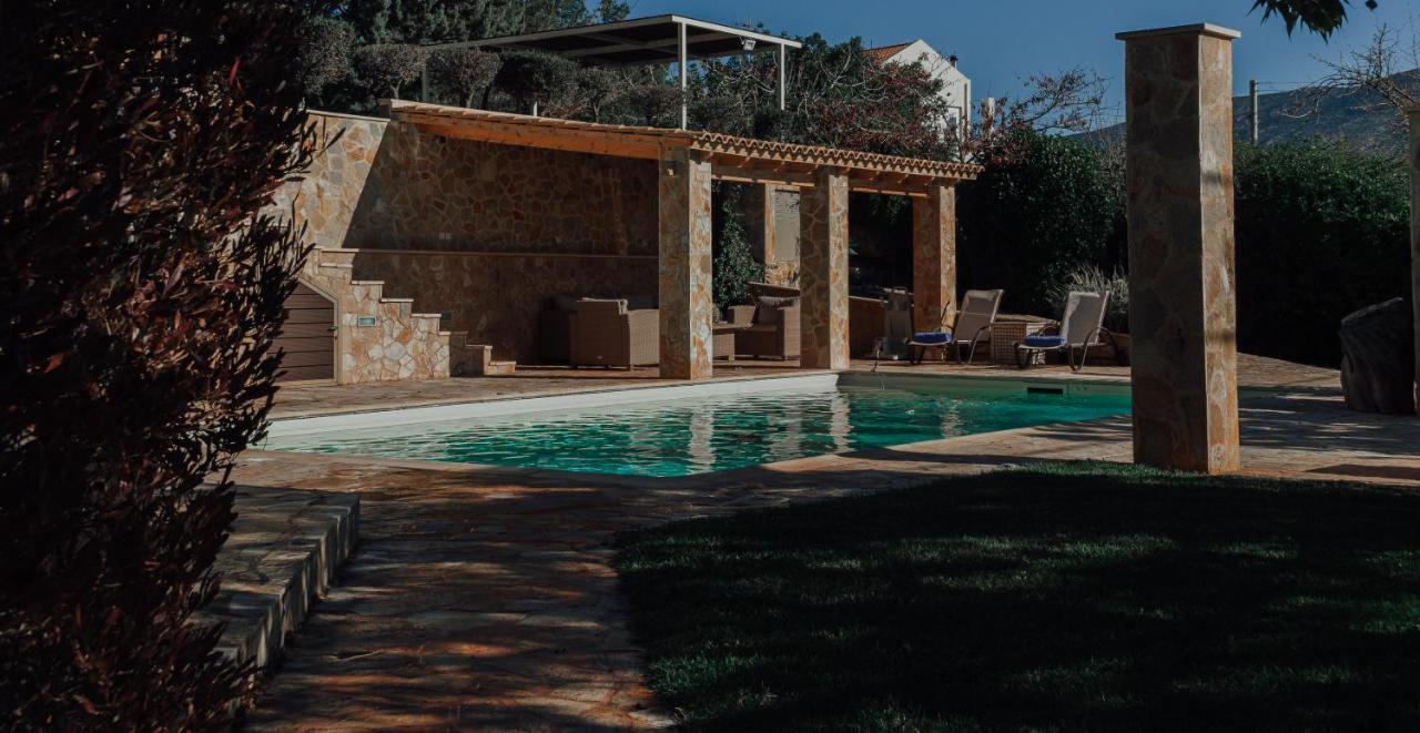 Pool And Sea View Apartments Agia Marina  Exterior foto