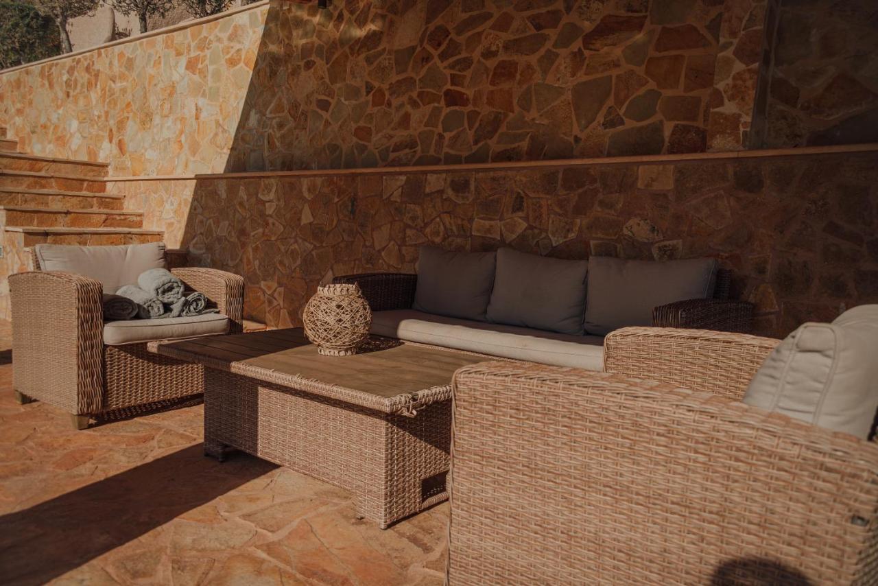 Pool And Sea View Apartments Agia Marina  Exterior foto